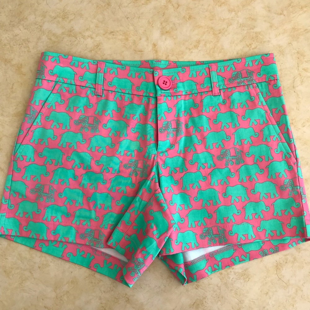 Tracy Negoshian Elephant Print Shorts NWOT